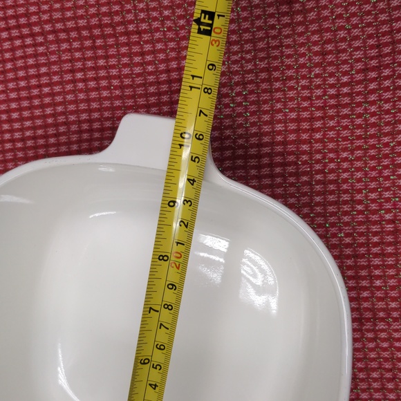 Vintage Corning Ware Black Trefoil Casserole Dish 2.5 Quart White - Picture 9 of 10